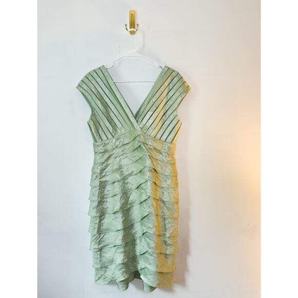 Adrianna Papell Dress size 12 - Picture 1 of 4